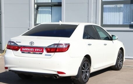 Toyota Camry, 2017 год, 2 399 000 рублей, 5 фотография