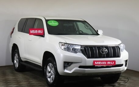 Toyota Land Cruiser Prado 150 рестайлинг 2, 2019 год, 4 890 000 рублей, 3 фотография