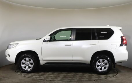 Toyota Land Cruiser Prado 150 рестайлинг 2, 2019 год, 4 890 000 рублей, 8 фотография