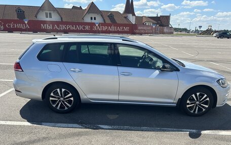 Volkswagen Golf VII, 2019 год, 1 950 000 рублей, 1 фотография