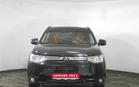 Mitsubishi Outlander III рестайлинг 3, 2012 год, 1 450 000 рублей, 2 фотография