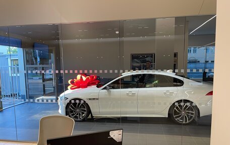 Jaguar XF II, 2016 год, 2 800 000 рублей, 3 фотография