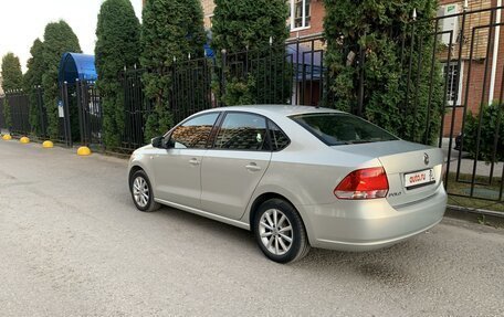 Volkswagen Polo VI (EU Market), 2015 год, 1 360 000 рублей, 2 фотография