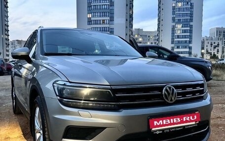 Volkswagen Tiguan II, 2017 год, 2 450 000 рублей, 6 фотография