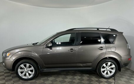 Mitsubishi Outlander III рестайлинг 3, 2011 год, 1 080 000 рублей, 5 фотография