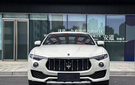 Maserati Levante I, 2021 год, 8 500 000 рублей, 2 фотография