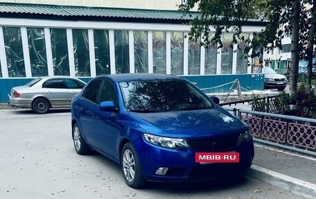 KIA Cerato III, 2010 год, 800 000 рублей, 3 фотография