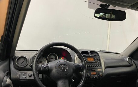 Toyota RAV4, 2004 год, 1 100 000 рублей, 9 фотография