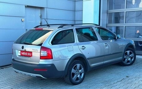 Skoda Octavia, 2011 год, 853 000 рублей, 2 фотография