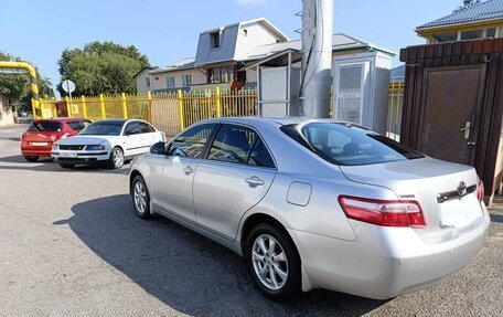 Toyota Camry, 2011 год, 1 350 000 рублей, 6 фотография