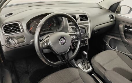 Volkswagen Polo VI (EU Market), 2015 год, 1 279 000 рублей, 13 фотография