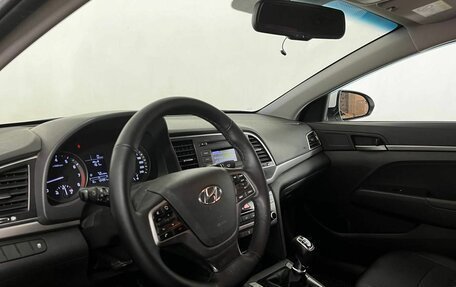 Hyundai Elantra VI рестайлинг, 2017 год, 1 470 000 рублей, 13 фотография