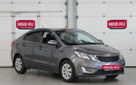 KIA Rio III рестайлинг, 2013 год, 850 000 рублей, 3 фотография