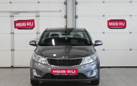 KIA Rio III рестайлинг, 2013 год, 850 000 рублей, 2 фотография