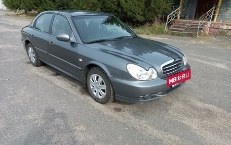 Hyundai Sonata IV рестайлинг, 2004 год, 530 000 рублей, 2 фотография