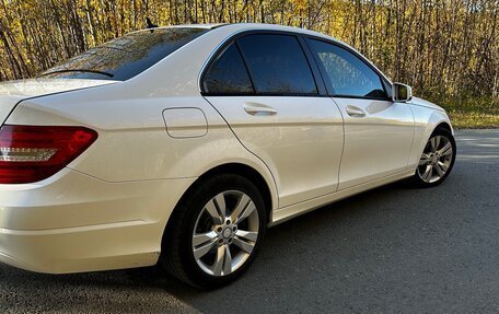 Mercedes-Benz C-Класс, 2012 год, 1 700 000 рублей, 2 фотография