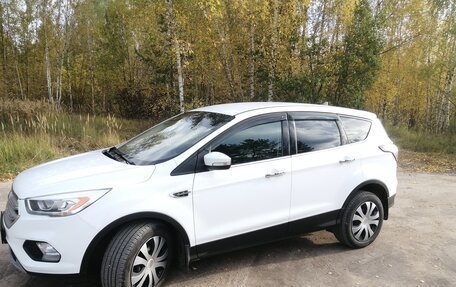 Ford Kuga III, 2016 год, 1 730 000 рублей, 5 фотография