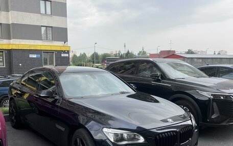 BMW 7 серия, 2013 год, 2 600 000 рублей, 1 фотография