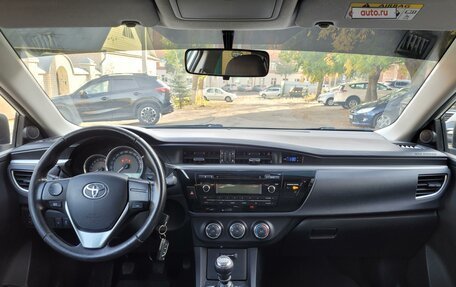 Toyota Corolla, 2013 год, 1 335 000 рублей, 11 фотография