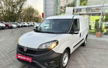 Fiat Doblo II рестайлинг, 2020 год, 1 450 000 рублей, 2 фотография