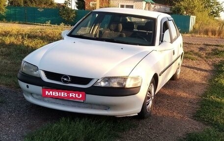 Opel Vectra B рестайлинг, 1997 год, 210 000 рублей, 4 фотография