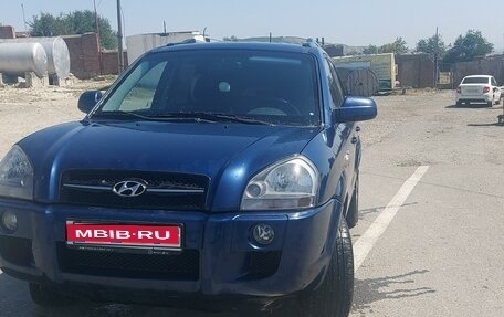 Hyundai Tucson III, 2006 год, 930 000 рублей, 1 фотография