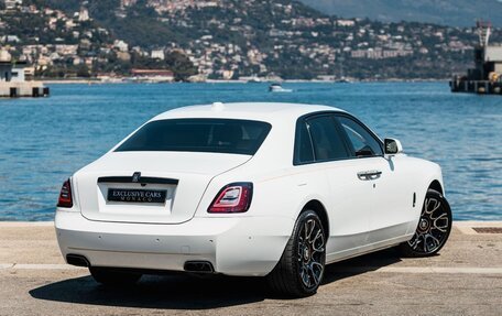 Rolls-Royce Ghost Series II рестайлинг, 2022 год, 58 000 000 рублей, 7 фотография