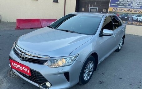 Toyota Camry, 2018 год, 2 650 000 рублей, 6 фотография