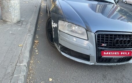 Audi S8, 2006 год, 800 000 рублей, 3 фотография