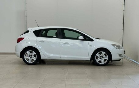 Opel Astra J, 2012 год, 895 000 рублей, 11 фотография