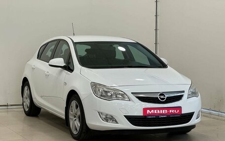 Opel Astra J, 2012 год, 895 000 рублей, 2 фотография