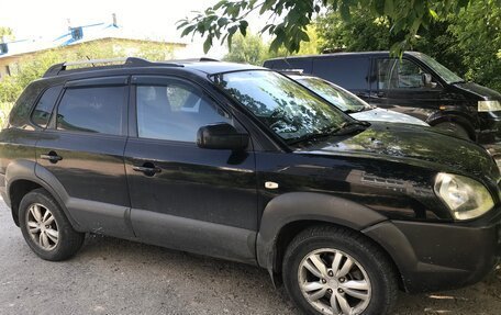 Hyundai Tucson III, 2008 год, 1 120 000 рублей, 2 фотография