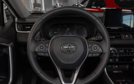 Toyota RAV4, 2024 год, 4 600 000 рублей, 13 фотография