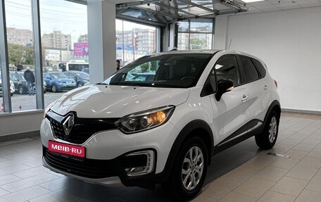 Renault Kaptur I рестайлинг, 2019 год, 1 624 000 рублей, 1 фотография