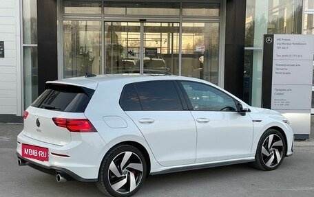 Volkswagen Golf GTI, 2021 год, 5 500 000 рублей, 4 фотография