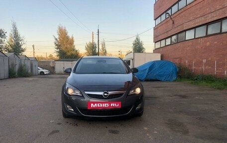 Opel Astra J, 2012 год, 750 000 рублей, 3 фотография