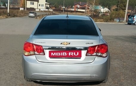 Chevrolet Cruze II, 2011 год, 600 000 рублей, 2 фотография