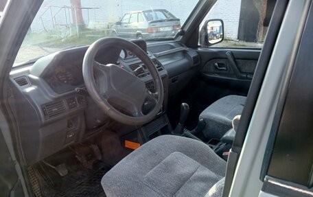 Mitsubishi Pajero III рестайлинг, 1995 год, 650 000 рублей, 7 фотография