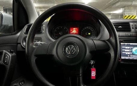 Volkswagen Polo VI (EU Market), 2011 год, 848 000 рублей, 14 фотография