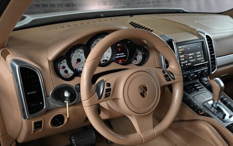 Porsche Cayenne III, 2012 год, 3 094 000 рублей, 17 фотография