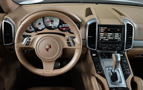 Porsche Cayenne III, 2012 год, 3 094 000 рублей, 23 фотография