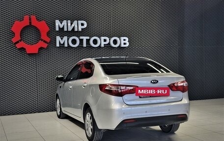 KIA Rio III рестайлинг, 2011 год, 890 000 рублей, 9 фотография