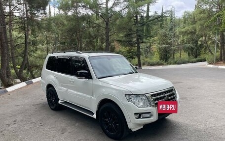 Mitsubishi Pajero IV, 2014 год, 3 000 000 рублей, 3 фотография