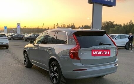 Volvo XC90 II рестайлинг, 2024 год, 10 100 000 рублей, 4 фотография