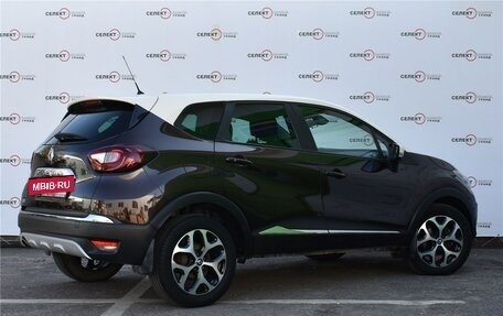 Renault Kaptur I рестайлинг, 2017 год, 1 739 000 рублей, 3 фотография