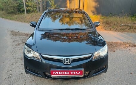 Honda Civic VIII, 2008 год, 750 000 рублей, 2 фотография