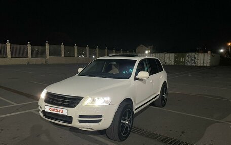 Volkswagen Touareg III, 2005 год, 1 300 000 рублей, 2 фотография