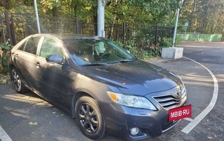 Toyota Camry, 2011 год, 1 300 000 рублей, 6 фотография