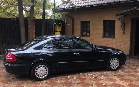 Mercedes-Benz E-Класс, 2004 год, 820 000 рублей, 1 фотография