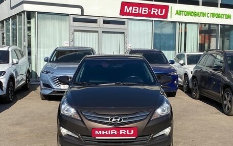 Hyundai Solaris II рестайлинг, 2015 год, 1 129 000 рублей, 2 фотография